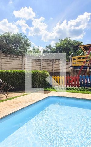 Apartamento à venda com 111m², 3 quartos e 2 vagas Apartamento à venda com 111m², 3 quartos e 2 vagasÁrea comum - Piscina