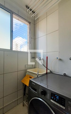 Apartamento à venda com 111m², 3 quartos e 2 vagas Apartamento à venda com 111m², 3 quartos e 2 vagasLavanderia