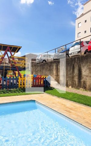 Apartamento à venda com 111m², 3 quartos e 2 vagas Apartamento à venda com 111m², 3 quartos e 2 vagasÁrea comum - Piscina