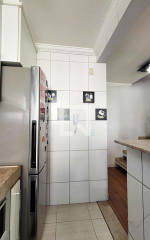 Apartamento à venda com 111m², 3 quartos e 2 vagas Apartamento à venda com 111m², 3 quartos e 2 vagasCozinha