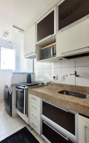 Apartamento à venda com 111m², 3 quartos e 2 vagas Apartamento à venda com 111m², 3 quartos e 2 vagasCozinha