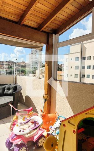 Apartamento à venda com 111m², 3 quartos e 2 vagas Apartamento à venda com 111m², 3 quartos e 2 vagasCobertura