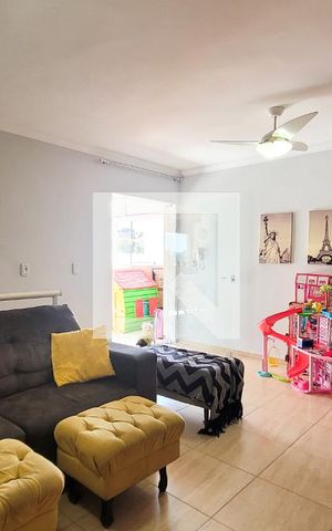 Apartamento à venda com 111m², 3 quartos e 2 vagas Apartamento à venda com 111m², 3 quartos e 2 vagasCobertura