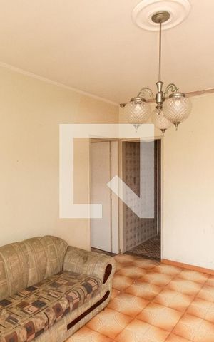 Casa à venda com 220m², 3 quartos e 2 vagas Casa à venda com 220m², 3 quartos e 2 vagasSala