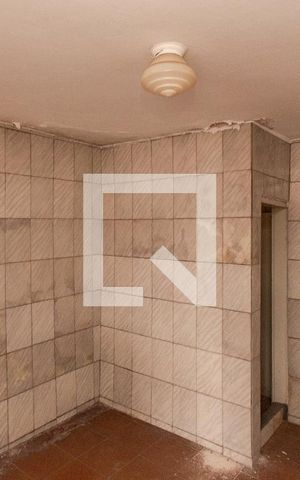 Casa à venda com 220m², 3 quartos e 2 vagas Casa à venda com 220m², 3 quartos e 2 vagasGaragem