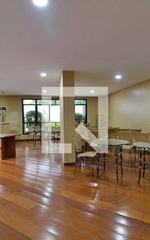 Apartamento para alugar com 90m², 3 quartos e 1 vaga Apartamento para alugar com 90m², 3 quartos e 1 vagaÁrea comum - Salão de festas