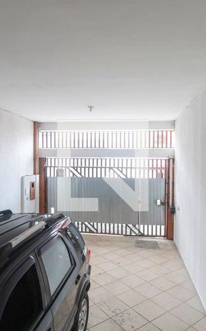 Casa para alugar com 290m², 3 quartos e 3 vagas Casa para alugar com 290m², 3 quartos e 3 vagasGaragem