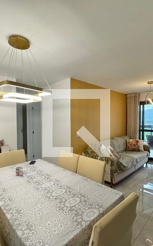 Apartamento à venda com 85m², 3 quartos e 1 vaga Apartamento à venda com 85m², 3 quartos e 1 vagaSala