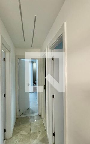 Apartamento à venda com 85m², 3 quartos e 1 vaga Apartamento à venda com 85m², 3 quartos e 1 vagaCorredor