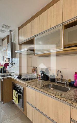 Apartamento à venda com 85m², 3 quartos e 1 vaga Apartamento à venda com 85m², 3 quartos e 1 vagaCozinha e Área de Serviço