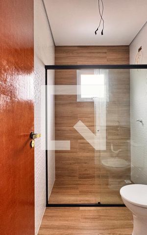 Apartamento à venda com 94m², 2 quartos e 1 vaga Apartamento à venda com 94m², 2 quartos e 1 vagaBanheiro