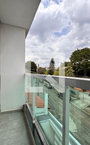 Apartamento à venda com 94m², 2 quartos e 1 vaga Apartamento à venda com 94m², 2 quartos e 1 vagaSacada