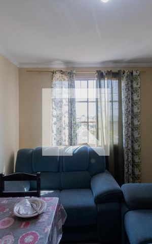 Apartamento à venda com 42m², 2 quartos e 1 vaga Apartamento à venda com 42m², 2 quartos e 1 vagaSala
