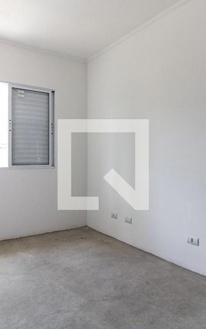 Casa à venda com 100m², 3 quartos e 2 vagas Casa à venda com 100m², 3 quartos e 2 vagasQuarto 2