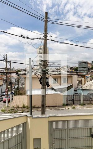 Casa à venda com 100m², 3 quartos e 2 vagas Casa à venda com 100m², 3 quartos e 2 vagasVista do Quarto 2