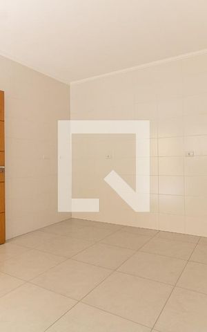 Casa à venda com 100m², 3 quartos e 2 vagas Casa à venda com 100m², 3 quartos e 2 vagasCozinha