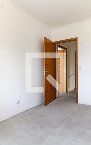 Casa à venda com 100m², 3 quartos e 2 vagas Casa à venda com 100m², 3 quartos e 2 vagasQuarto 2
