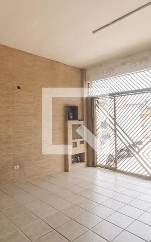Casa à venda com 240m², 3 quartos e 2 vagas Casa à venda com 240m², 3 quartos e 2 vagasGaragem
