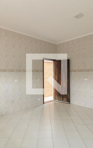 Casa à venda com 240m², 3 quartos e 2 vagas Casa à venda com 240m², 3 quartos e 2 vagasCozinha