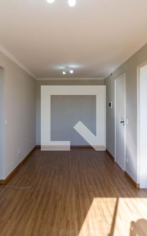 Apartamento à venda com 47m², 2 quartos e 1 vaga Apartamento à venda com 47m², 2 quartos e 1 vagaSala