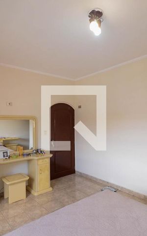 Casa à venda com 295m², 3 quartos e 3 vagasQuarto 3 - Suíte
