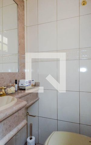 Casa à venda com 295m², 3 quartos e 3 vagasLavabo