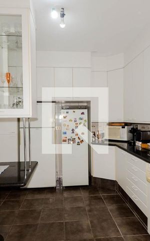 Casa à venda com 295m², 3 quartos e 3 vagasCozinha