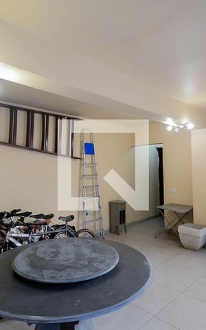 Casa à venda com 295m², 3 quartos e 3 vagasÁrea de Serviço