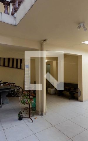 Casa à venda com 295m², 3 quartos e 3 vagasÁrea de Serviço