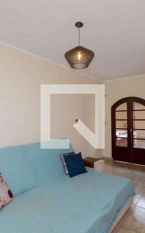 Casa à venda com 295m², 3 quartos e 3 vagasSala