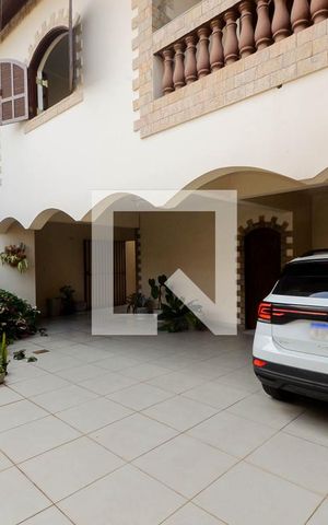 Casa à venda com 295m², 3 quartos e 3 vagasGaragem