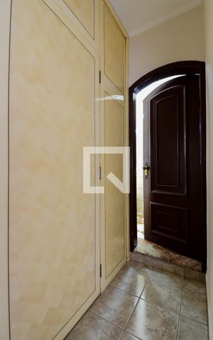 Casa à venda com 295m², 3 quartos e 3 vagasCloset da suíte