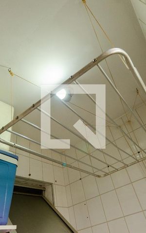Apartamento à venda com 72m², 2 quartos e 1 vaga Apartamento à venda com 72m², 2 quartos e 1 vagaÁrea de Serviço