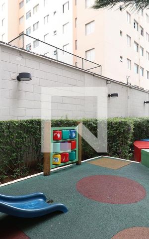 Apartamento para alugar com 45m², 2 quartos e sem vagaÁrea comum - Playground