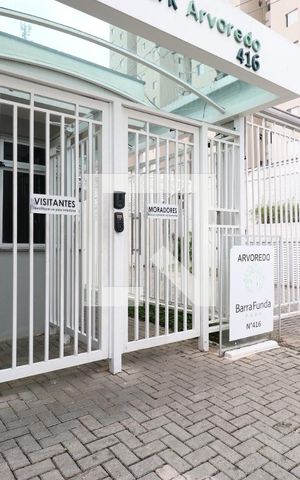 Apartamento para alugar com 45m², 2 quartos e sem vagaFachada