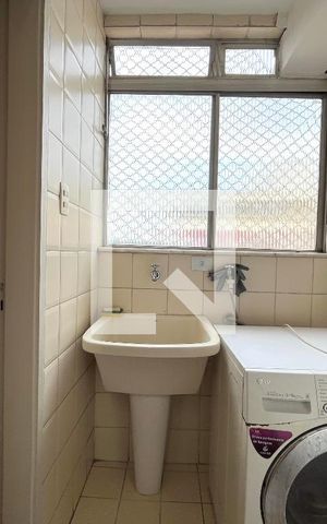 Apartamento à venda com 140m², 3 quartos e 1 vaga Apartamento à venda com 140m², 3 quartos e 1 vagaÁrea de Serviço