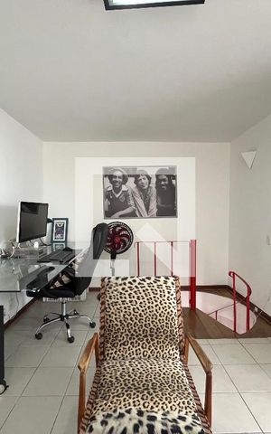 Apartamento à venda com 140m², 3 quartos e 1 vaga Apartamento à venda com 140m², 3 quartos e 1 vagaSala de TV
