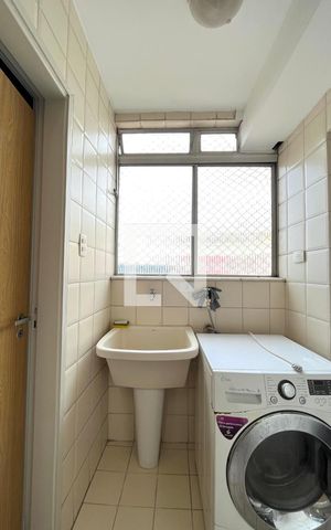 Apartamento à venda com 140m², 3 quartos e 1 vaga Apartamento à venda com 140m², 3 quartos e 1 vagaÁrea de Serviço