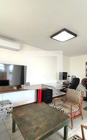 Apartamento à venda com 140m², 3 quartos e 1 vaga Apartamento à venda com 140m², 3 quartos e 1 vagaSala de TV