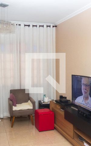Casa à venda com 80m², 3 quartos e 2 vagas Casa à venda com 80m², 3 quartos e 2 vagasSala