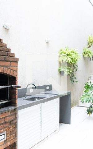 Casa à venda com 212m², 3 quartos e 4 vagas Casa à venda com 212m², 3 quartos e 4 vagasÁrea Gourmet