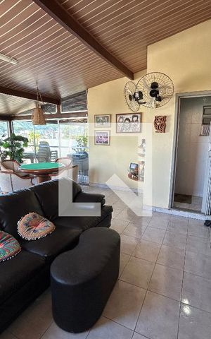 Apartamento à venda com 140m², 3 quartos e 2 vagasCobertura