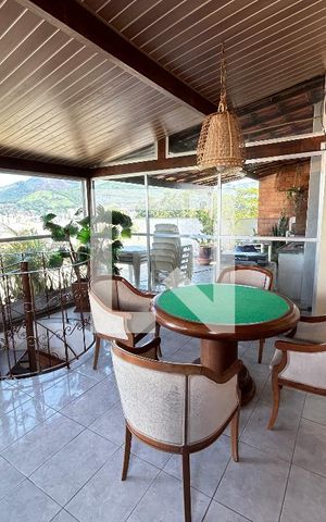 Apartamento à venda com 140m², 3 quartos e 2 vagasCobertura