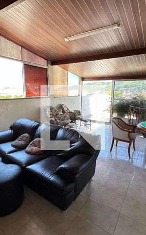 Apartamento à venda com 140m², 3 quartos e 2 vagasCobertura