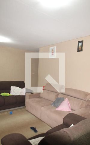 Casa à venda com 500m², 4 quartos e 6 vagasSala