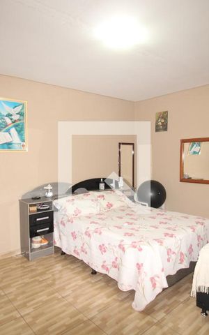 Casa à venda com 500m², 4 quartos e 6 vagasQuarto 2