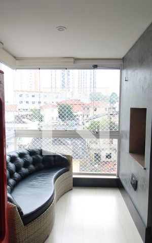Apartamento à venda com 92m², 2 quartos e 2 vagasVaranda