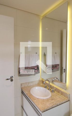 Apartamento à venda com 92m², 2 quartos e 2 vagasQuarto 1 - Banheiro