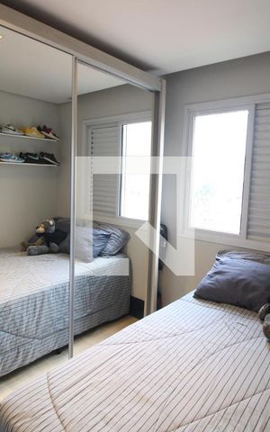 Apartamento à venda com 92m², 2 quartos e 2 vagasQuarto 2