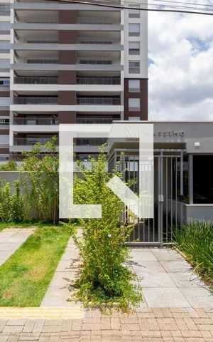 Apartamento à venda com 117m², 2 quartos e 3 vagas Apartamento à venda com 117m², 2 quartos e 3 vagasFachada